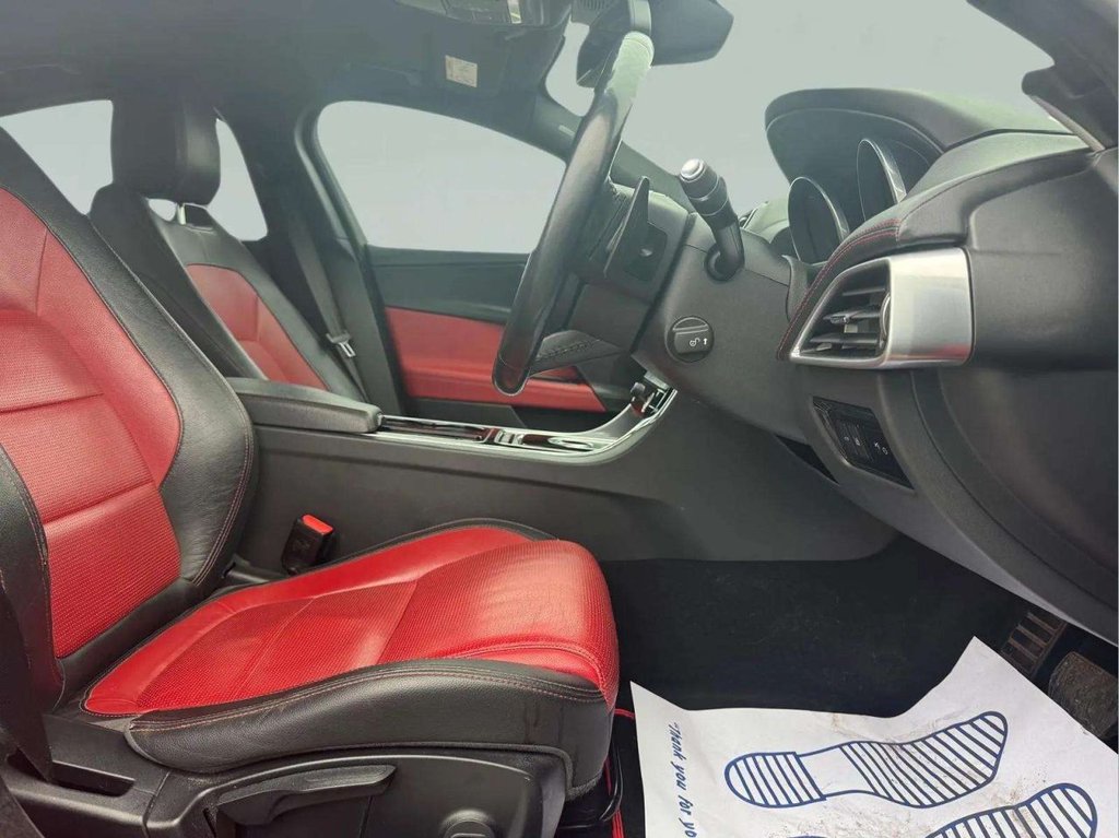 Used Jaguar XE 2015 for sale - 76291251: Photo 10