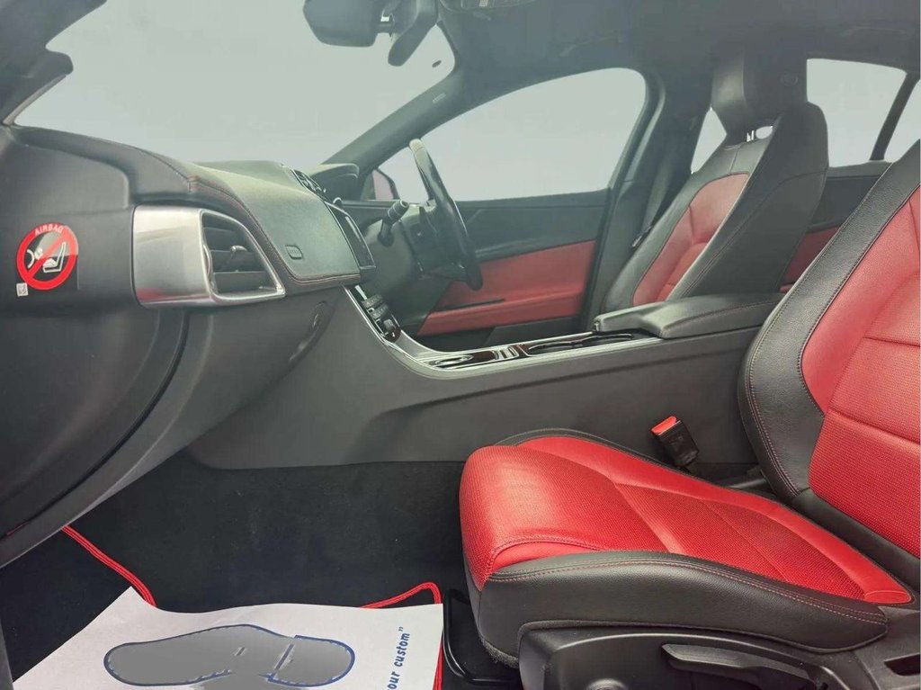 Used Jaguar XE 2015 for sale - 76291251: Photo 15