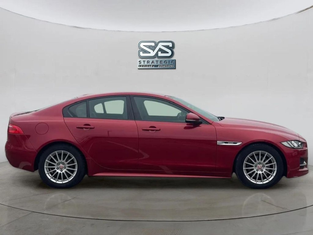 Used Jaguar XE 2015 for sale - 76291251: Photo 3