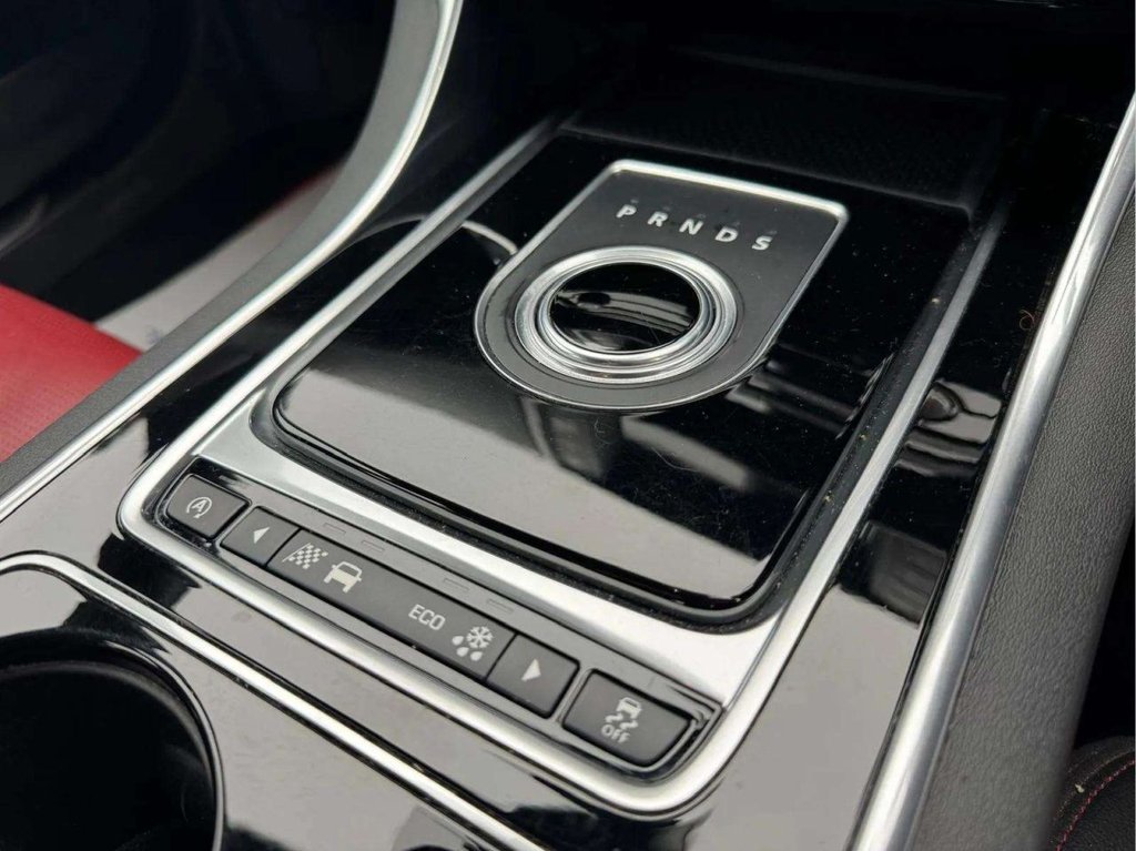 Used Jaguar XE 2015 for sale - 76291251: Photo 30