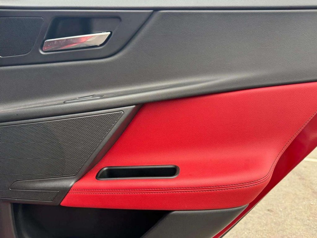 Used Jaguar XE 2015 for sale - 76291251: Photo 42