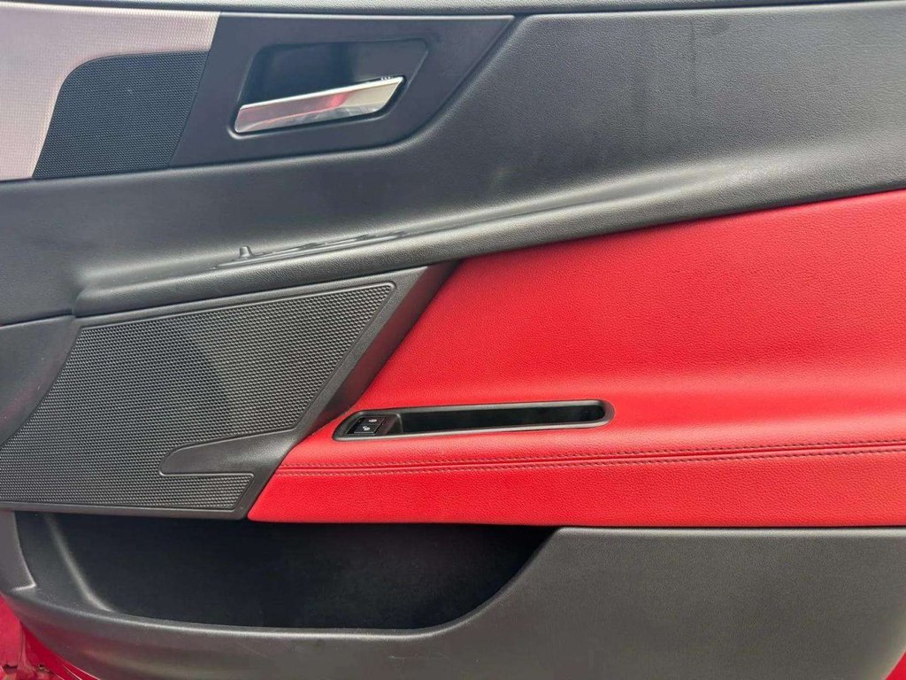 Used Jaguar XE 2015 for sale - 76291251: Photo 45