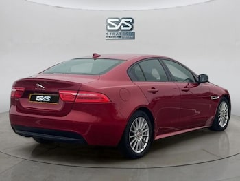 Used Jaguar XE 2015 for sale - 76291251: Photo