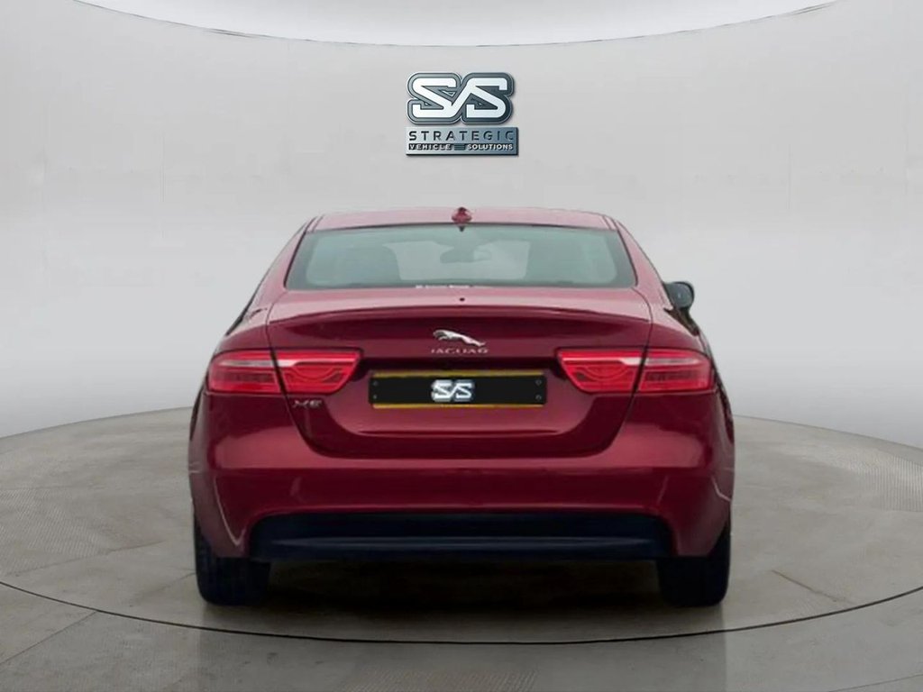 Used Jaguar XE 2015 for sale - 76291251: Photo 5
