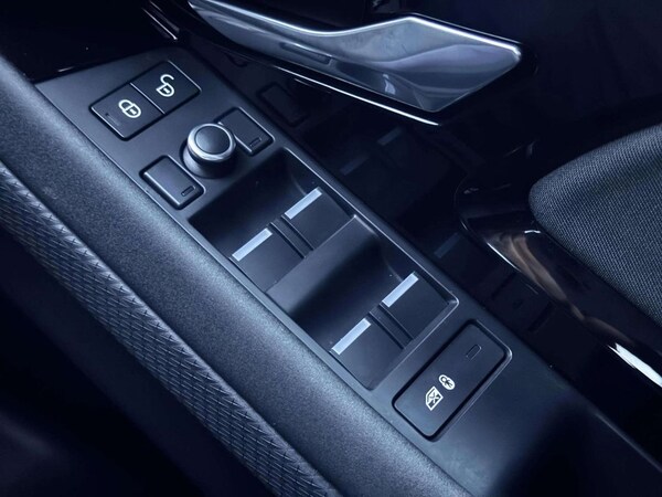 Used Land Rover Range Rover Evoque 2019 for sale - 76266870: Photo 32