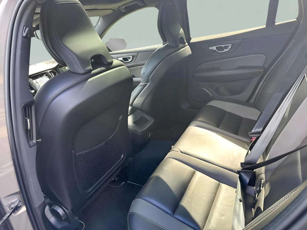 Used Volvo V60 2019 for sale - 78030586: Photo 9