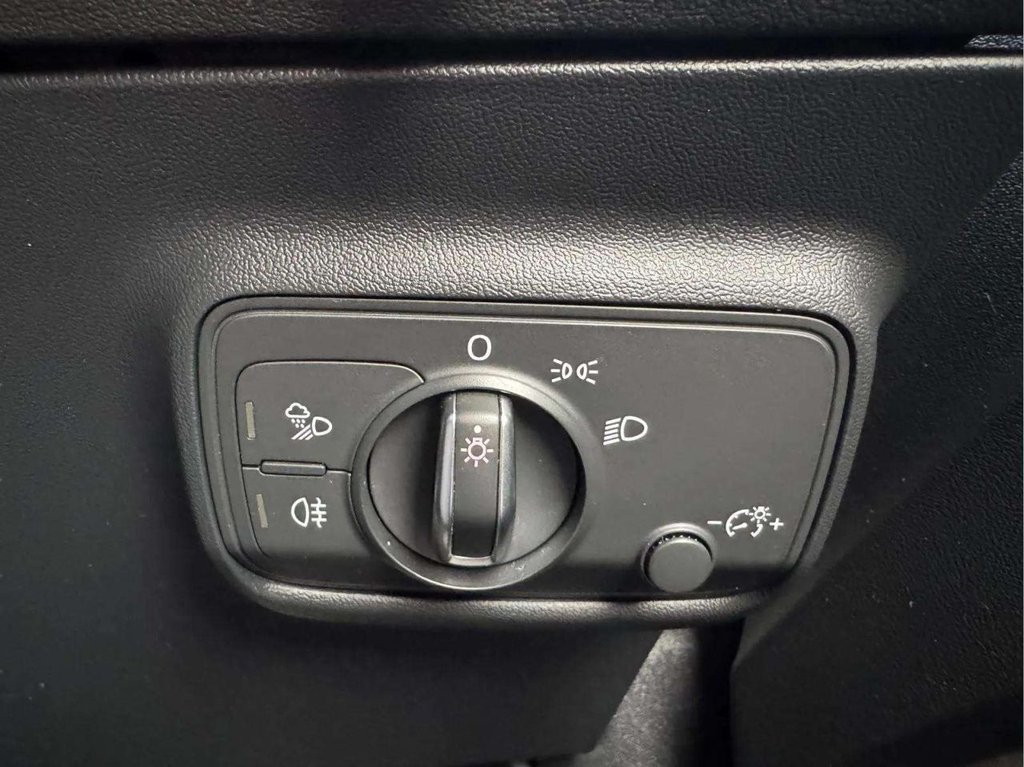 Used Audi TT 2015 for sale - 77161478: Photo 23