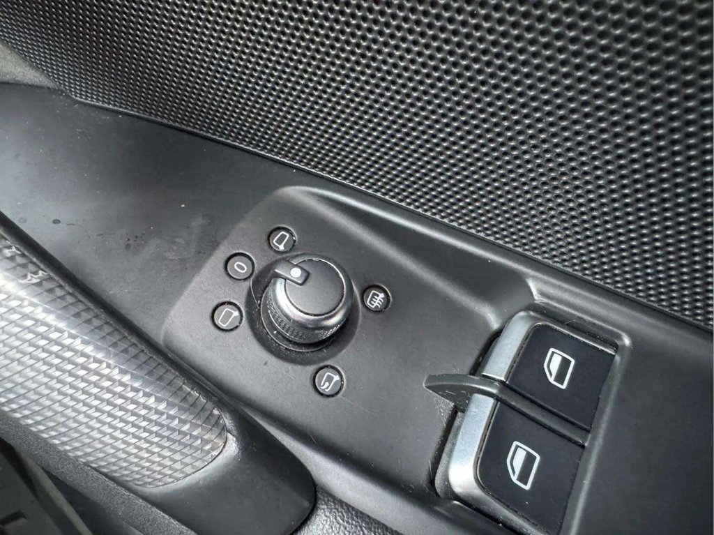 Used Audi TT 2015 for sale - 77161478: Photo 27