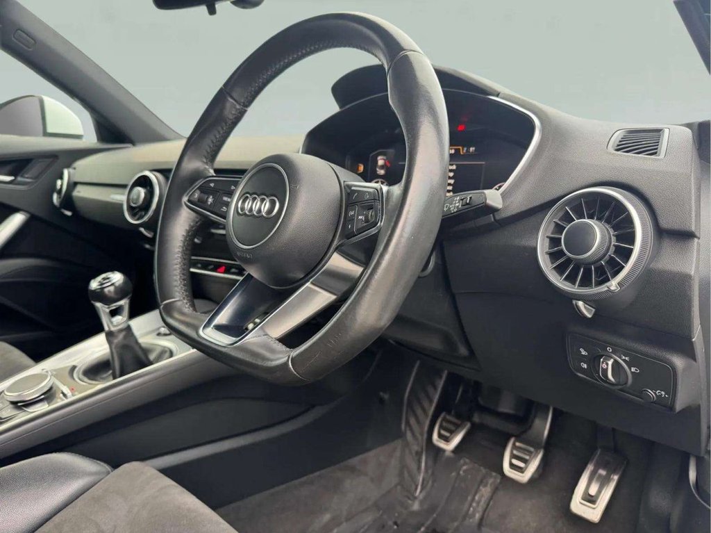 Used Audi TT 2015 for sale - 77161478: Photo 42