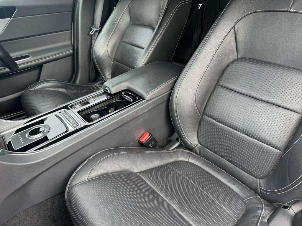 Used Jaguar XF 2018 for sale - 77249895: Photo 40