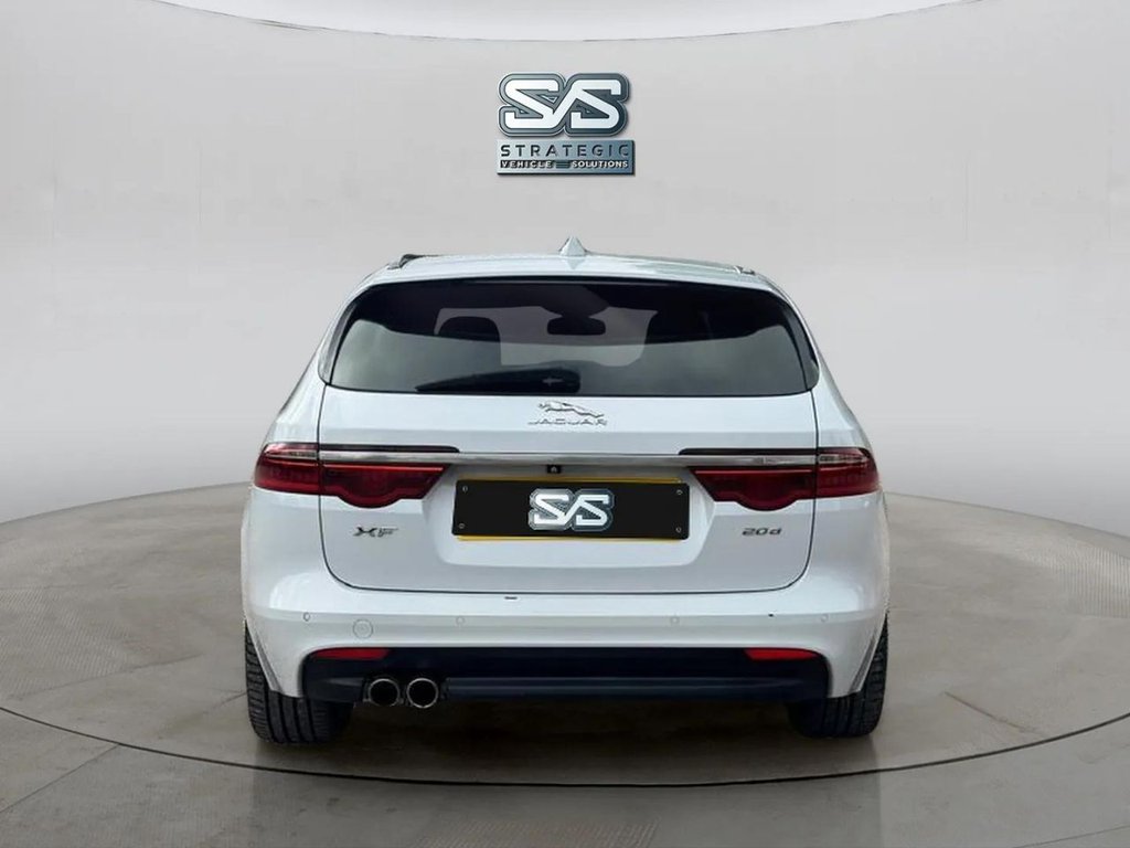 Used Jaguar XF 2018 for sale - 77249895: Photo 5