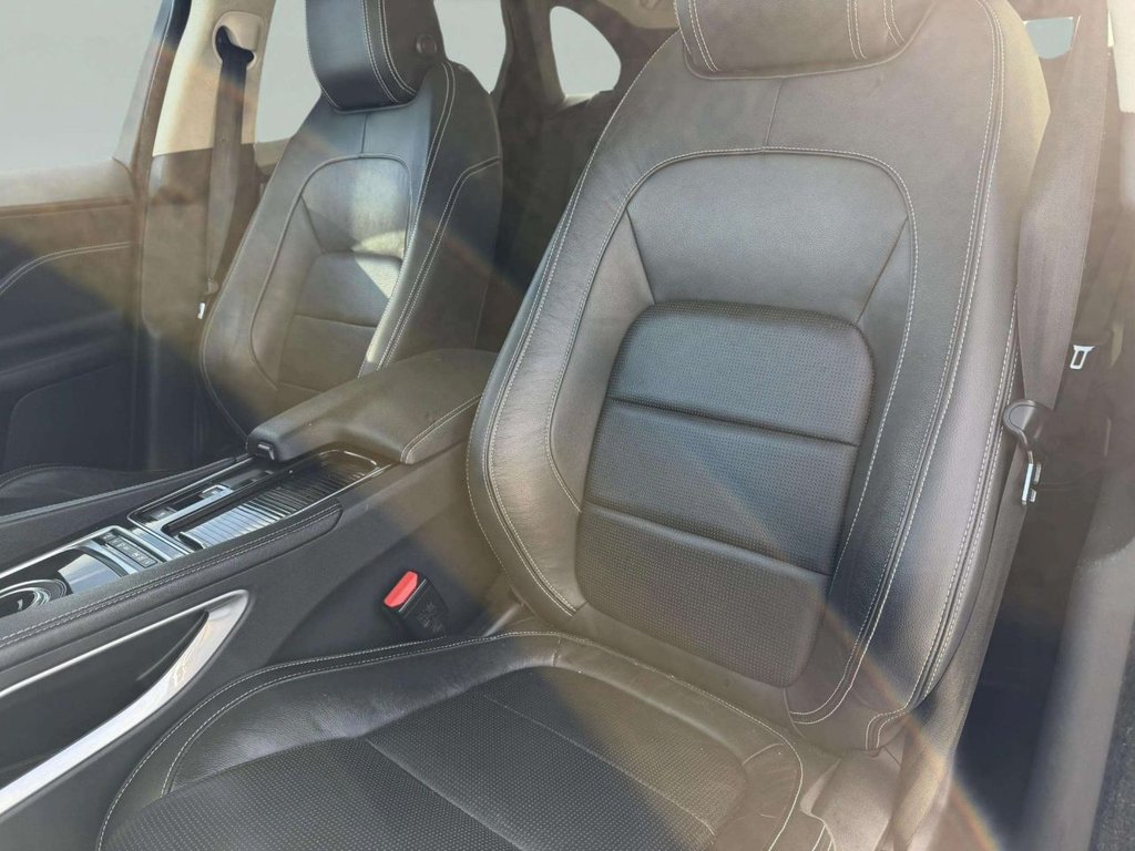 Used Jaguar F-Pace 2018 for sale - 77262984: Photo 30