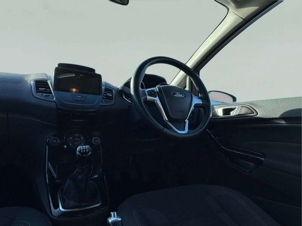 Used Ford Fiesta 2015 for sale - 76570055: Photo 18