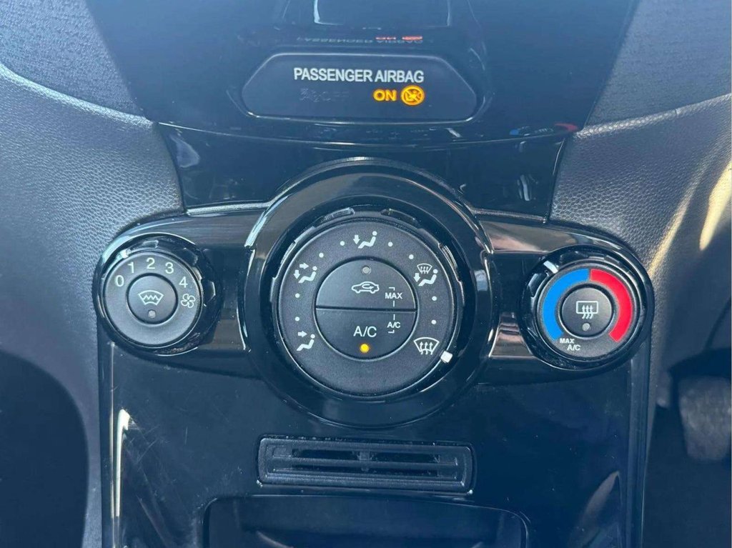 Used Ford Fiesta 2015 for sale - 76570055: Photo 30