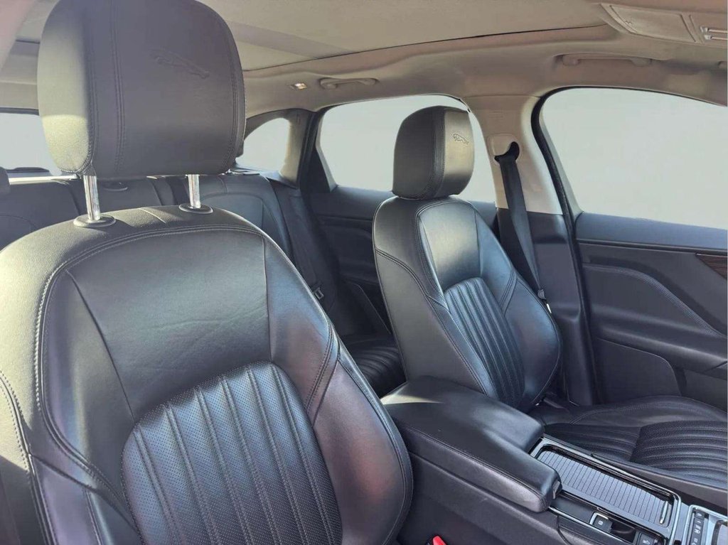 Used Jaguar F-Pace 2017 for sale - 76386272: Photo 14