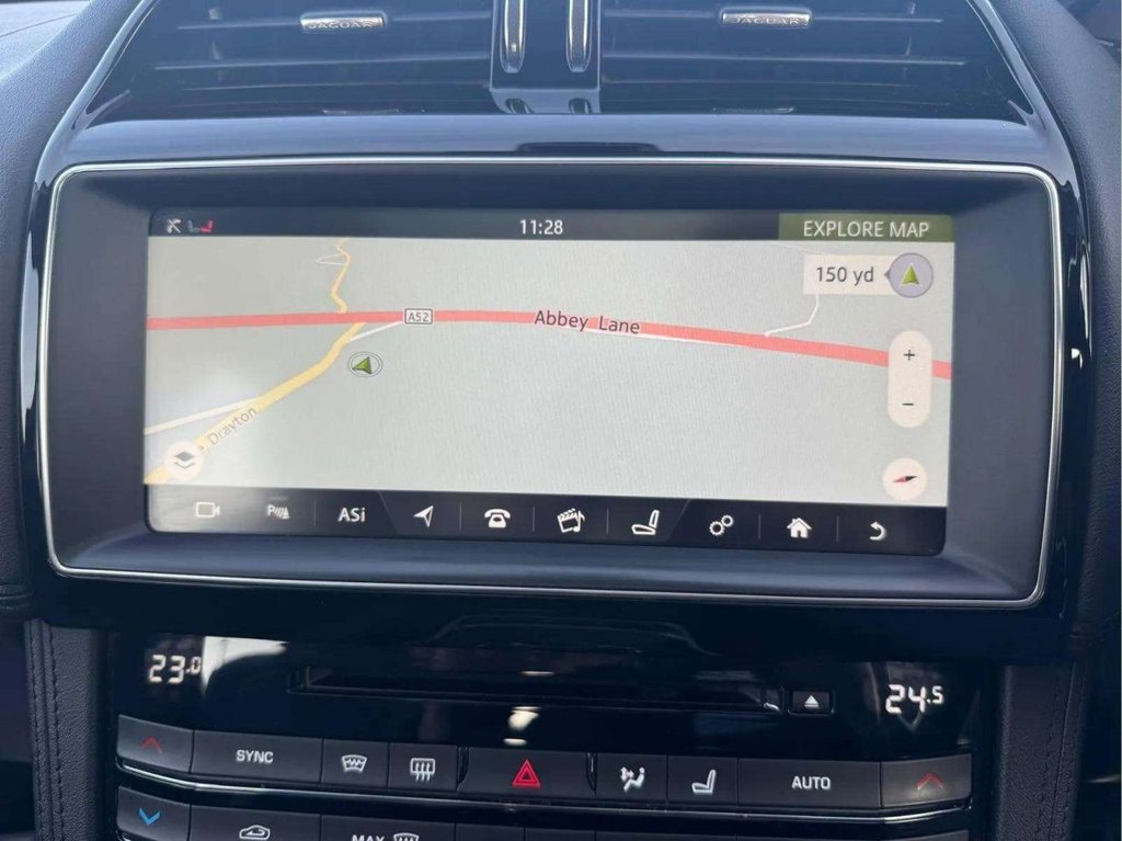 Used Jaguar F-Pace 2017 for sale - 76386272: Photo 35