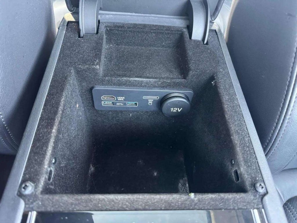 Used Jaguar F-Pace 2017 for sale - 76386272: Photo 43