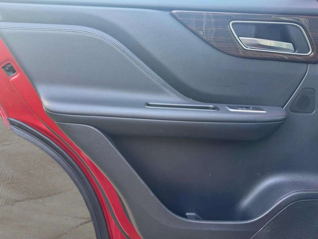 Used Jaguar F-Pace 2017 for sale - 76386272: Photo 48