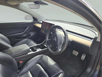 Used Tesla Model 3 2020 for sale - 78501218: Photo