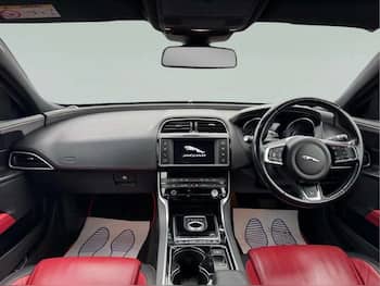 Used Jaguar XE 2015 for sale - 79666887: Photo