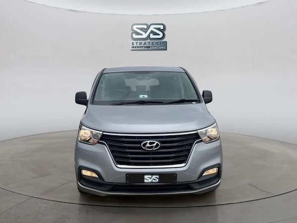 Used Hyundai i800 2019 for sale - 76018951: Photo 3