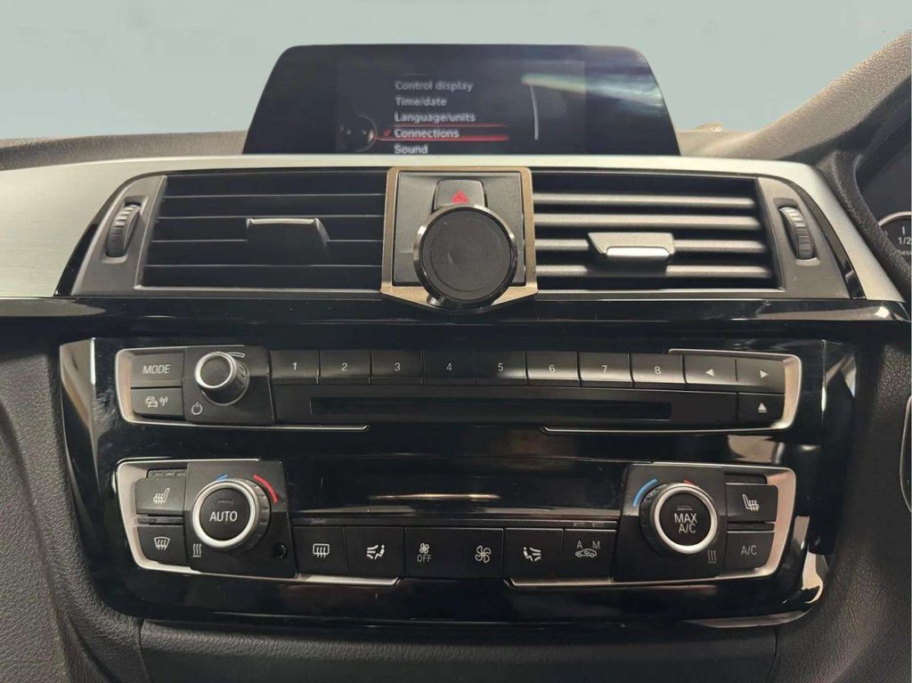 Used BMW 3 Series 2016 for sale - 77436708: Photo 24