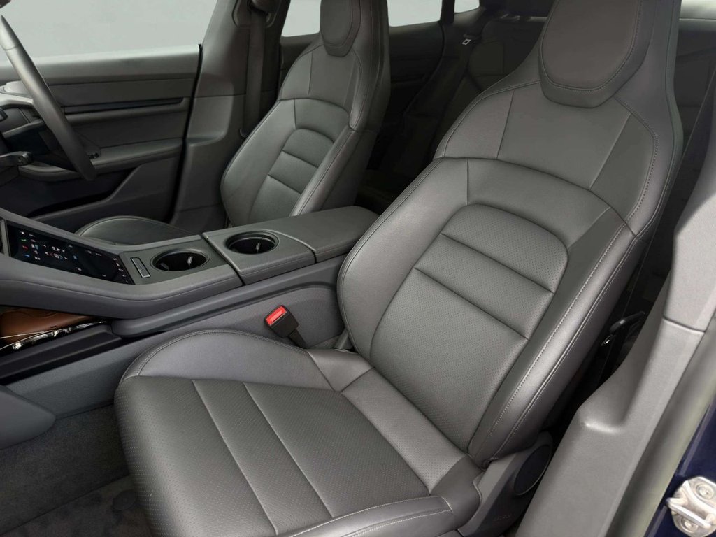 Used Porsche Taycan 2023 for sale - 78030355: Photo 15