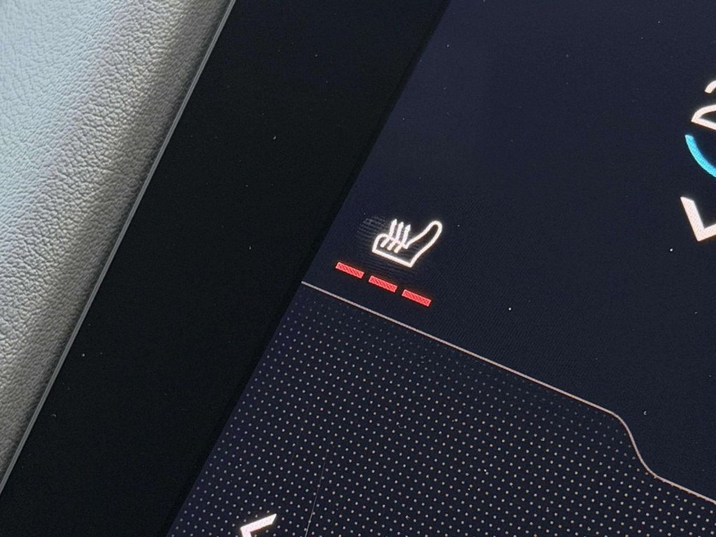 Used Porsche Taycan 2023 for sale - 78030355: Photo 31