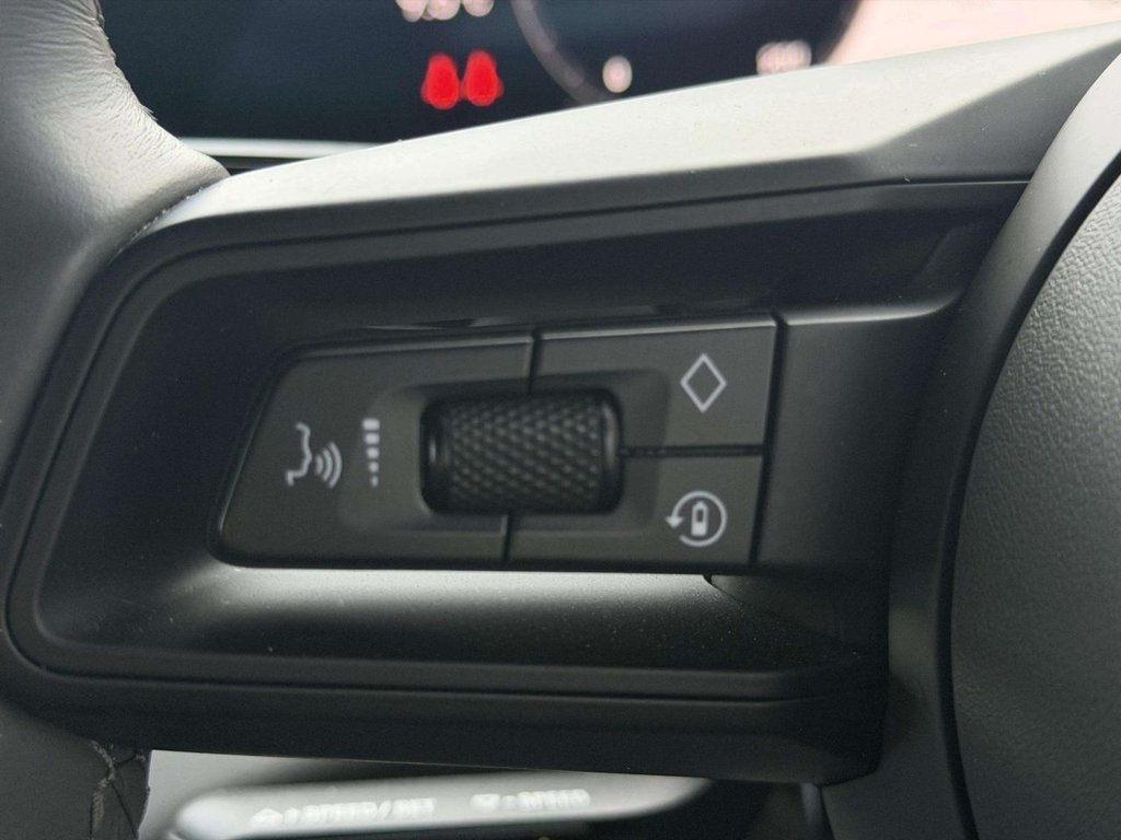 Used Porsche Taycan 2023 for sale - 78030355: Photo 40