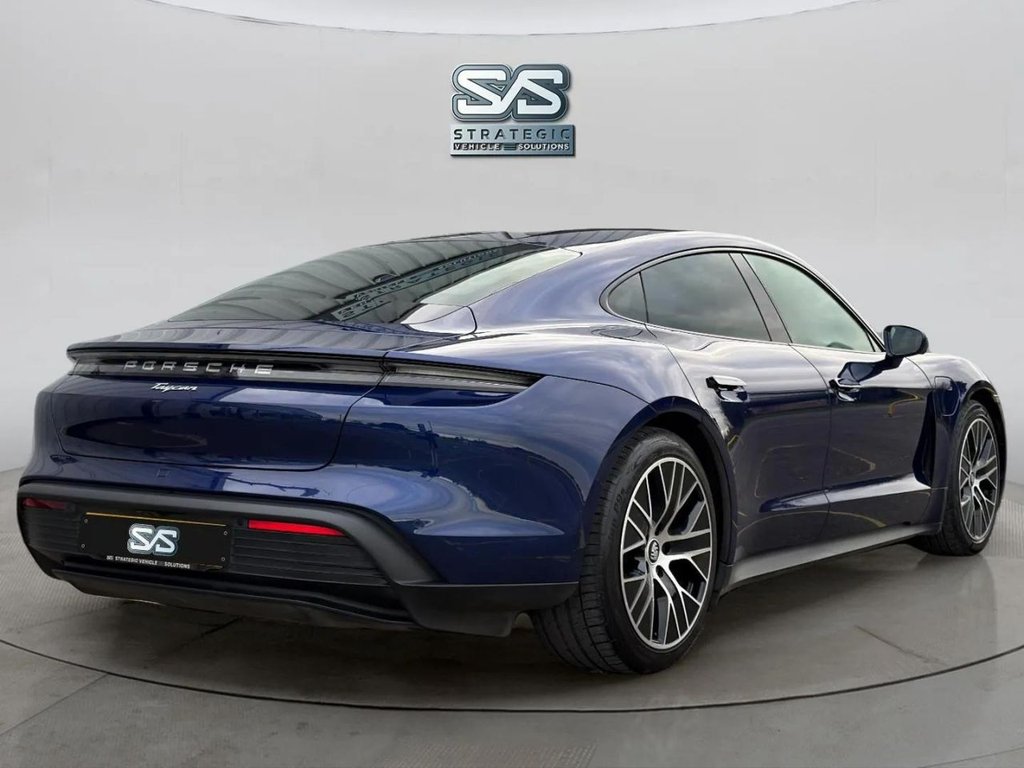 Used Porsche Taycan 2023 for sale - 78030355: Photo 5
