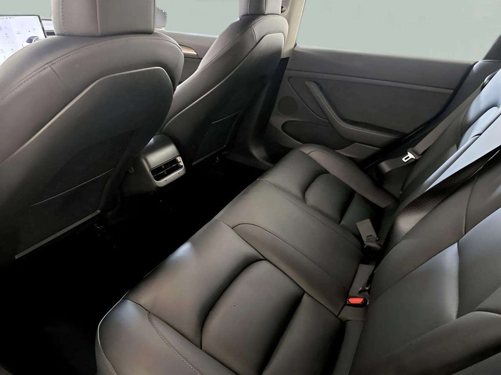 Used Tesla Model 3 2021 for sale - 76439309: Photo 12