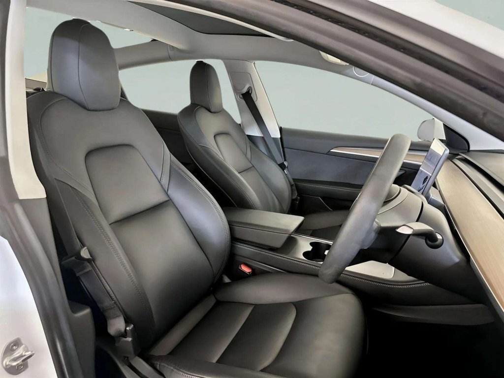 Used Tesla Model 3 2021 for sale - 76439309: Photo 15