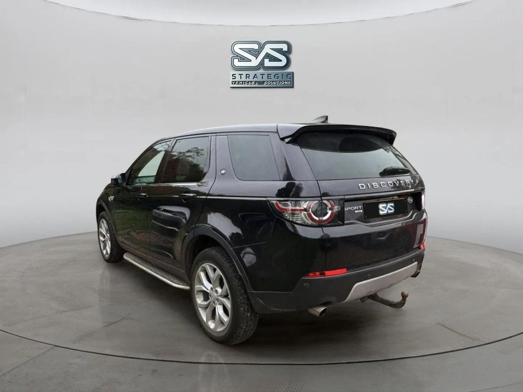 Used Land Rover Discovery Sport 2018 for sale - 76670556: Photo 3