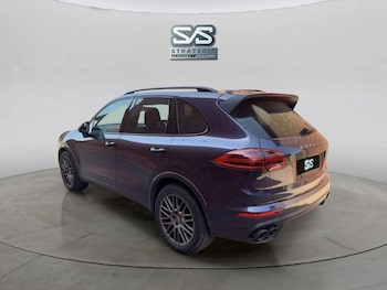 Used Porsche Cayenne 2016 for sale - 79210077: Photo