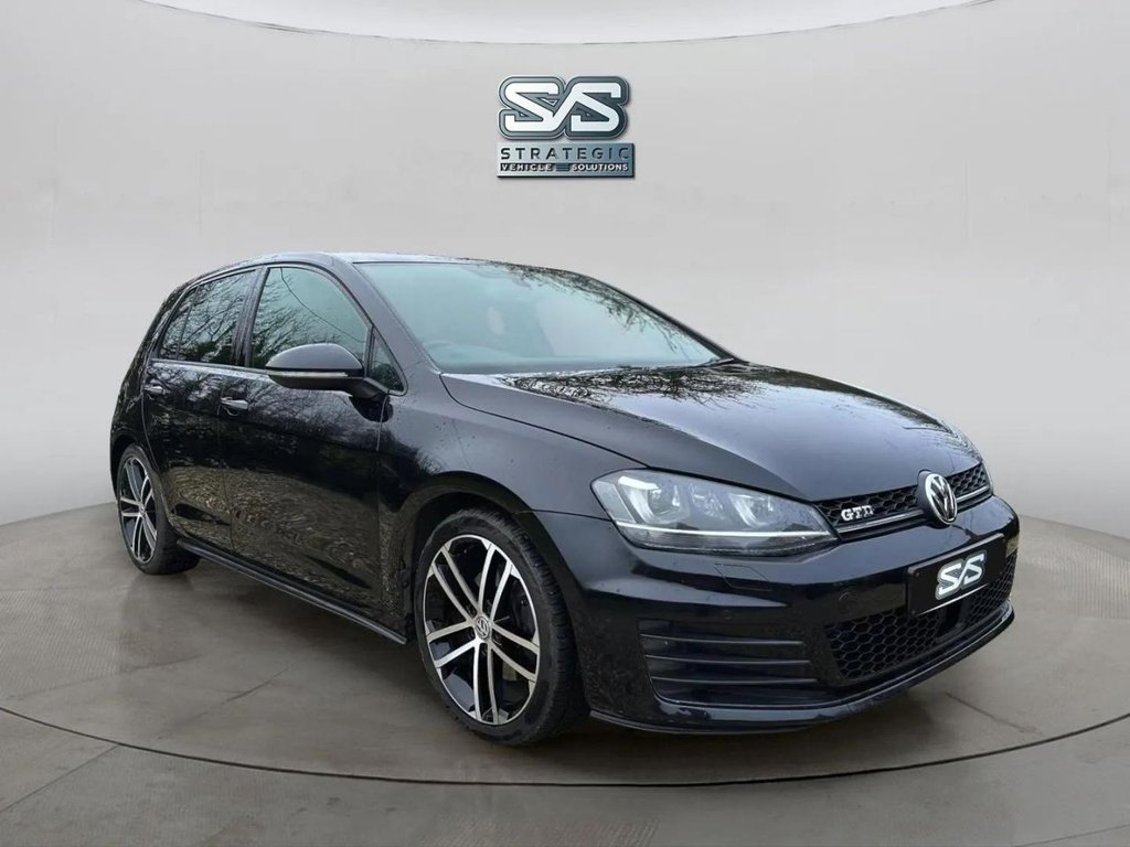 Used Volkswagen Golf 2016 for sale - 78017950: Photo 1
