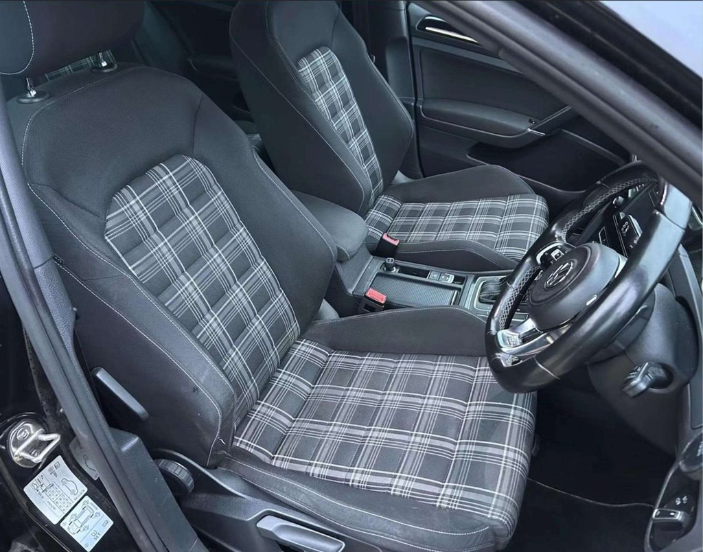 Used Volkswagen Golf 2016 for sale - 78017950: Photo 7