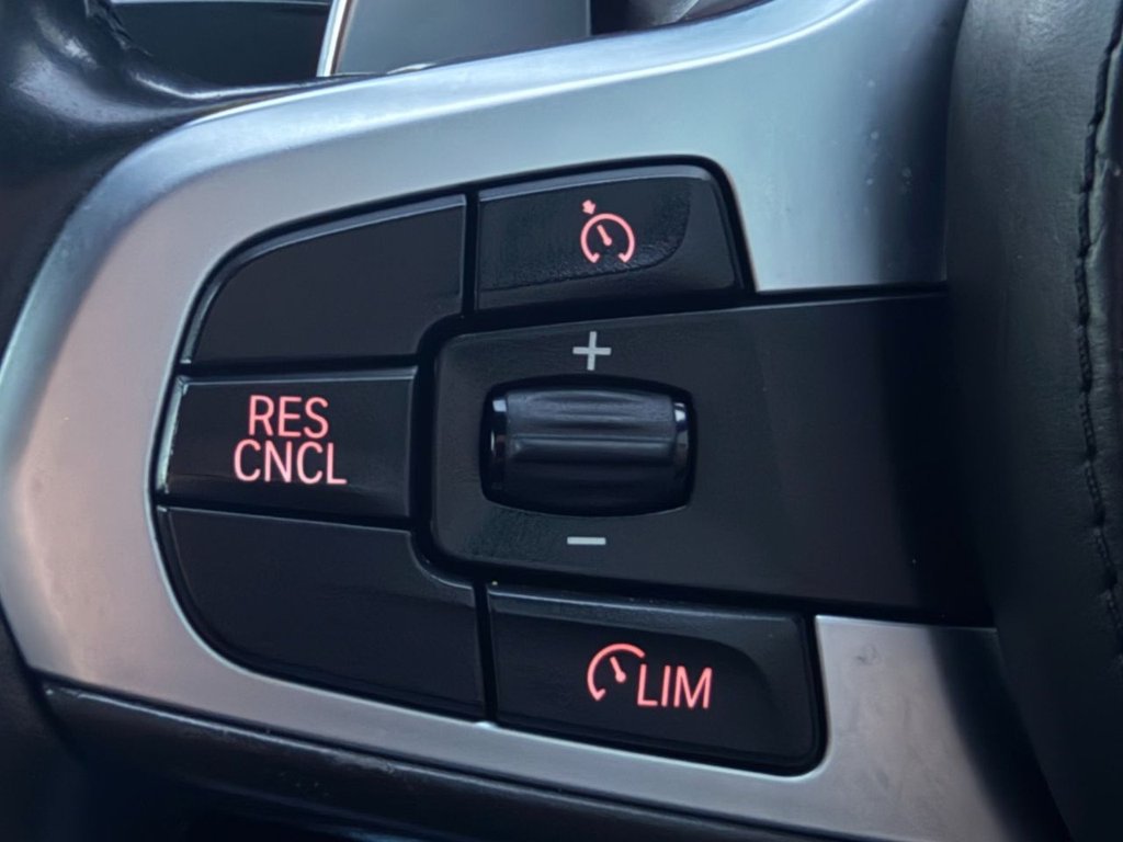 Used BMW 5 Series 2017 for sale - 77172348: Photo 33