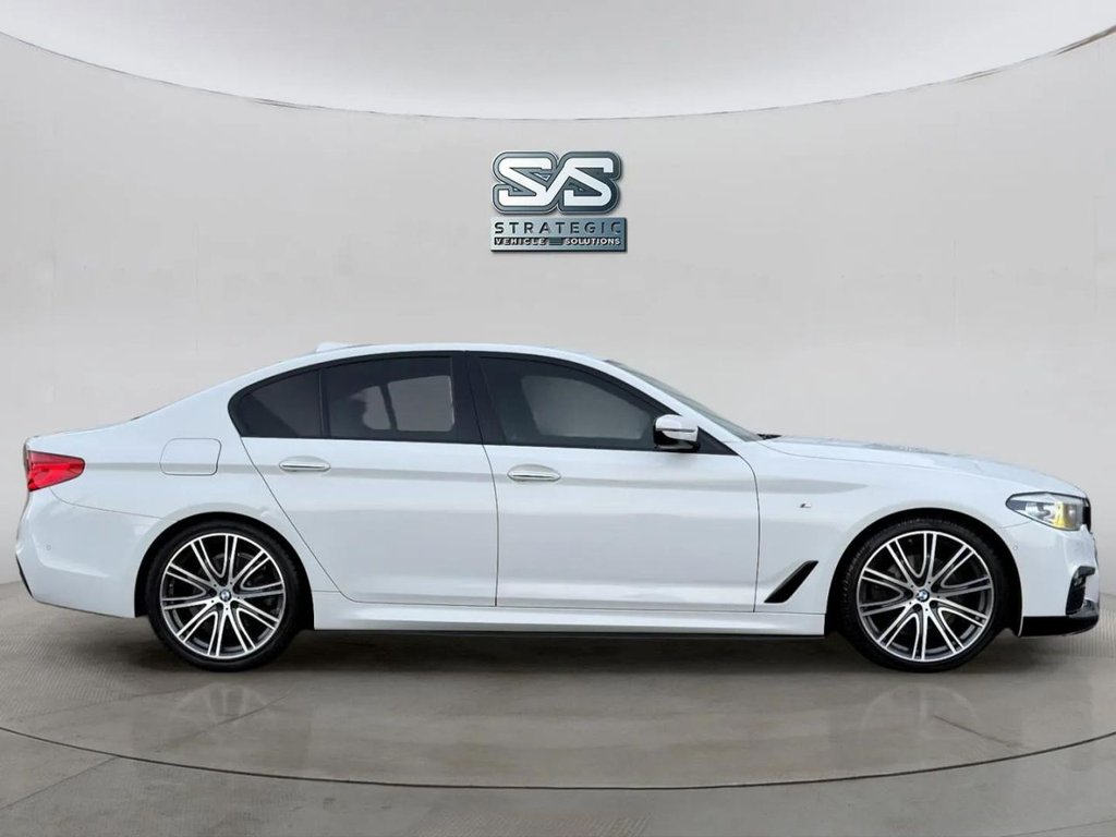 Used BMW 5 Series 2017 for sale - 77172348: Photo 4