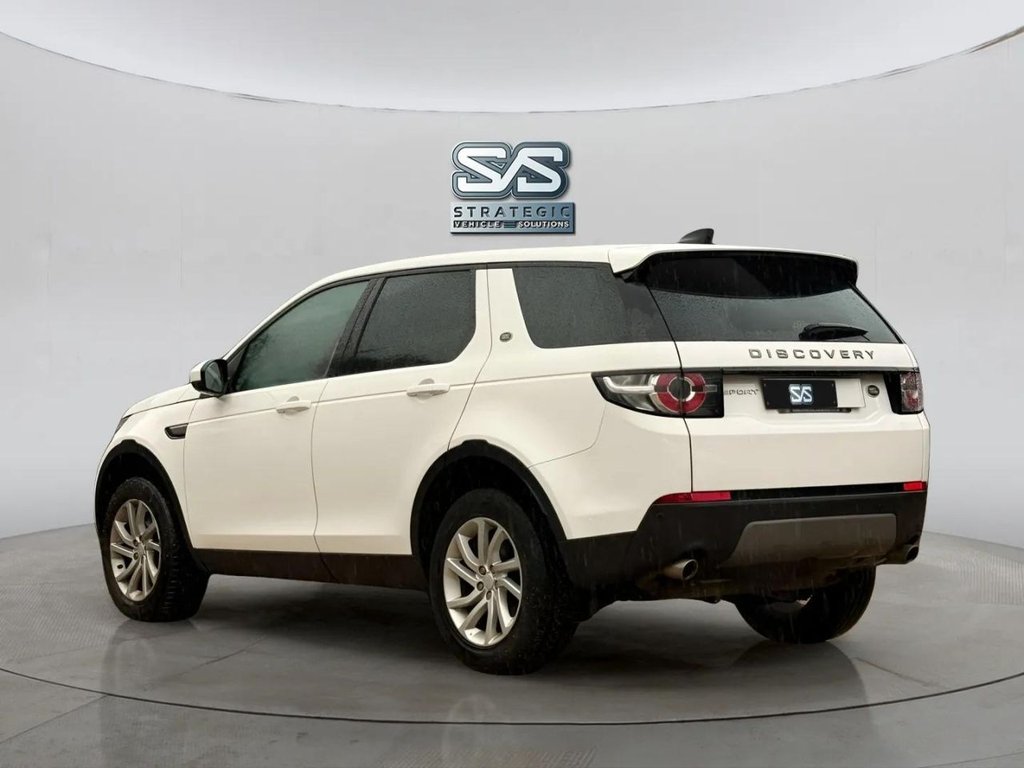 Used Land Rover Discovery Sport 2018 for sale - 77250465: Photo 4