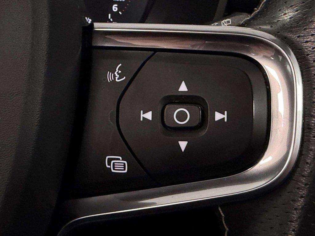 Used Volvo XC40 2019 for sale - 77546790: Photo 36