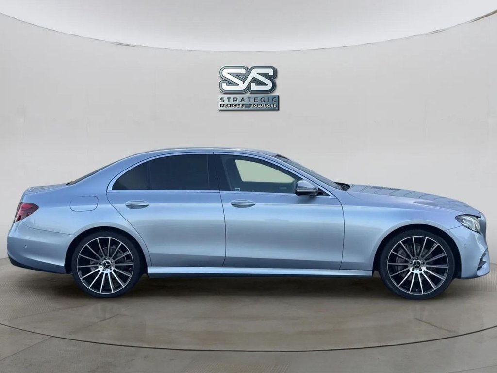 Used Mercedes-Benz E Class 2017 for sale - 77165874: Photo 3