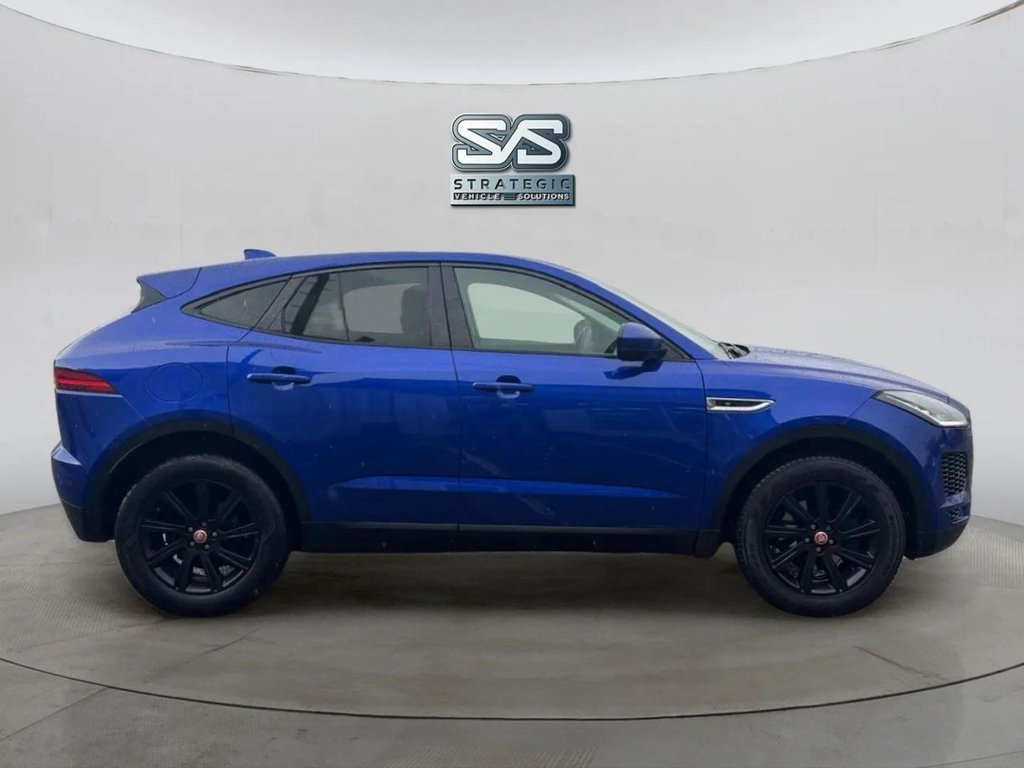 Used Jaguar E-Pace 2018 for sale - 77806368: Photo 4
