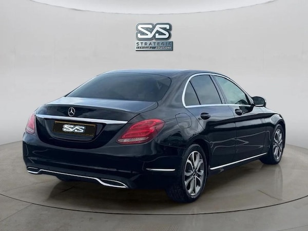Used Mercedes-Benz C-Class 2015 for sale - 76173328: Photo 4