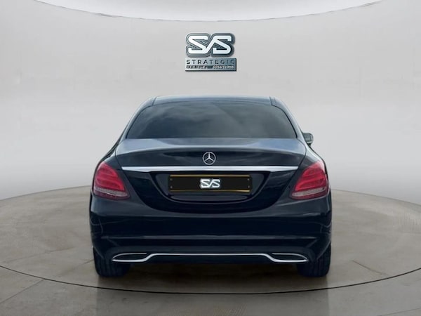 Used Mercedes-Benz C-Class 2015 for sale - 76173328: Photo 5