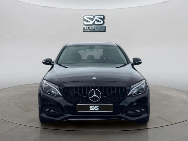 Used Mercedes-Benz C-Class 2015 for sale - 76173328: Photo 9