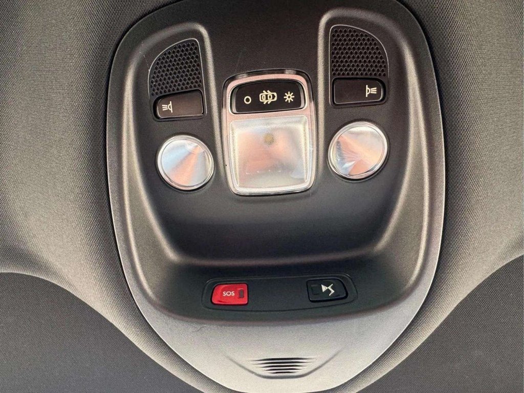 Vehicle 33