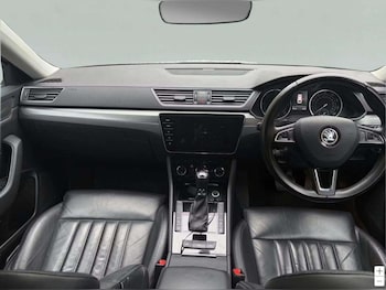 Used Skoda Superb 2018 for sale - 78658506: Photo