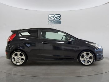 Used Ford Fiesta 2013 for sale - 77451646: Photo
