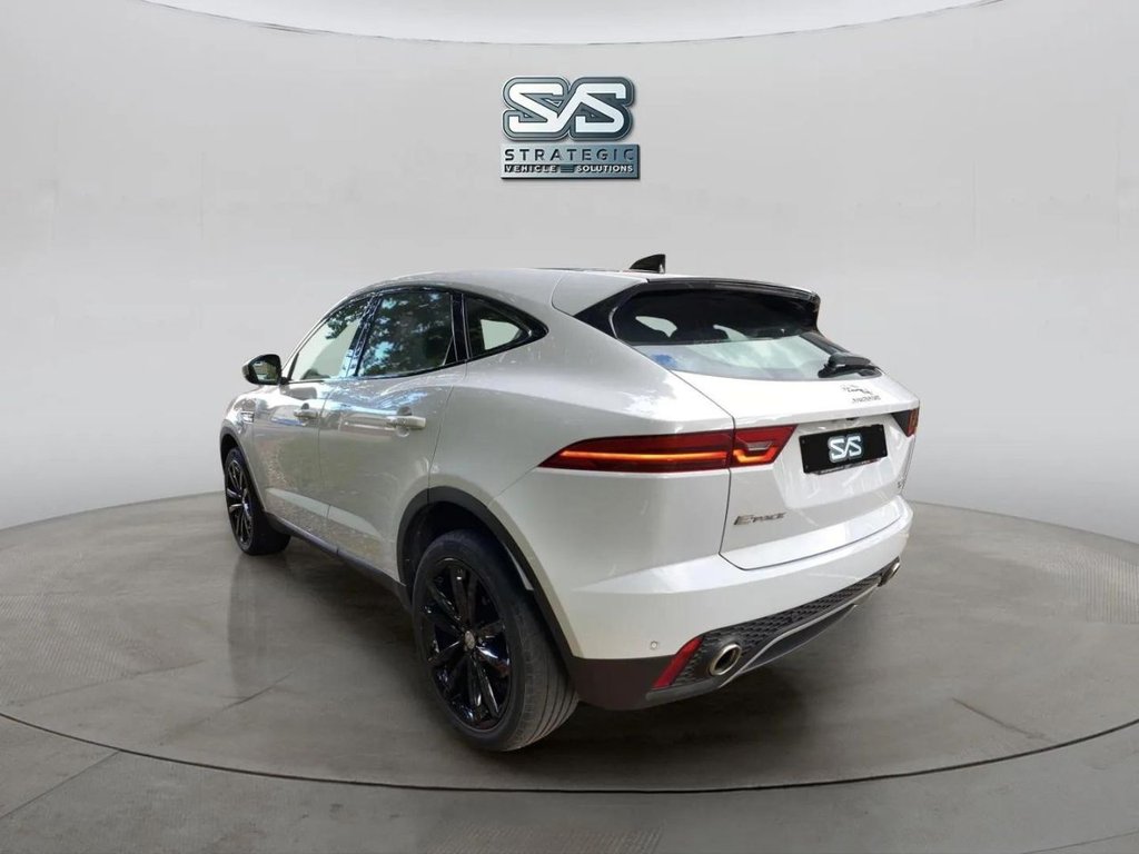 Used Jaguar E-Pace 2018 for sale - 76536155: Photo 4