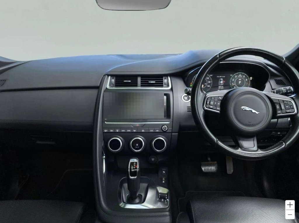Used Jaguar E-Pace 2018 for sale - 76536155: Photo 6